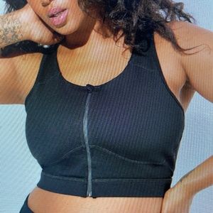 TORRID Low-Impact Wireless Zip-Front Active Sports Bra SZ 3